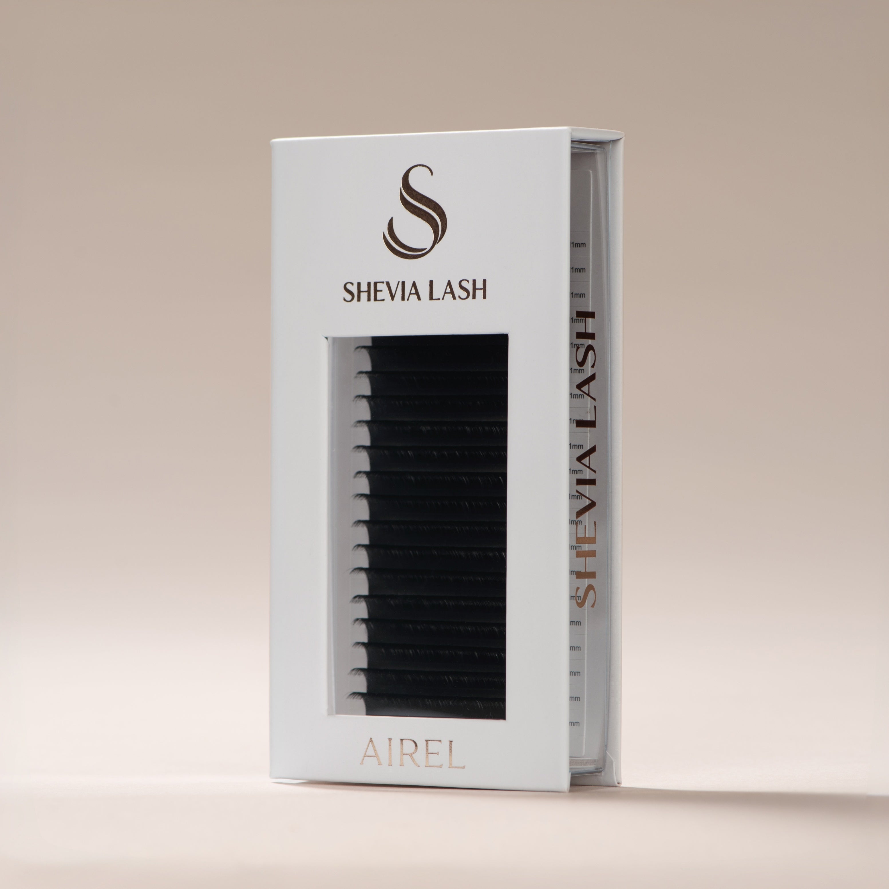 AIREL PRO Cashmere 0.03 – Ultra Dark Matte Volume Lashes