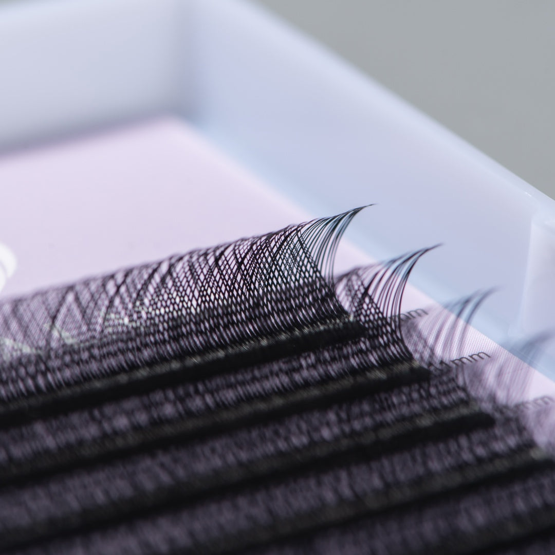 WEAVE YY Lashes 0.07 – Soft Textured Volume Lash Extensions
